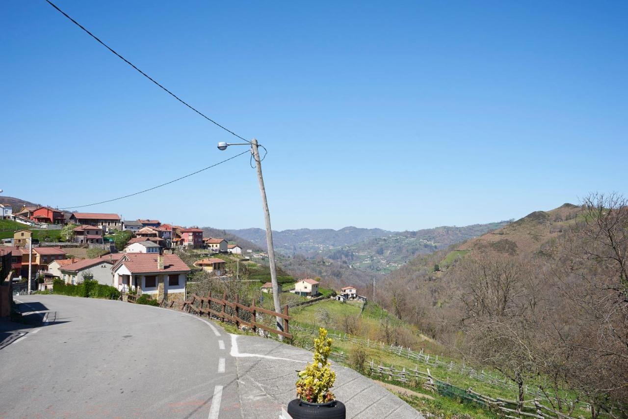 La Escanda La Rebollada Bagian luar foto