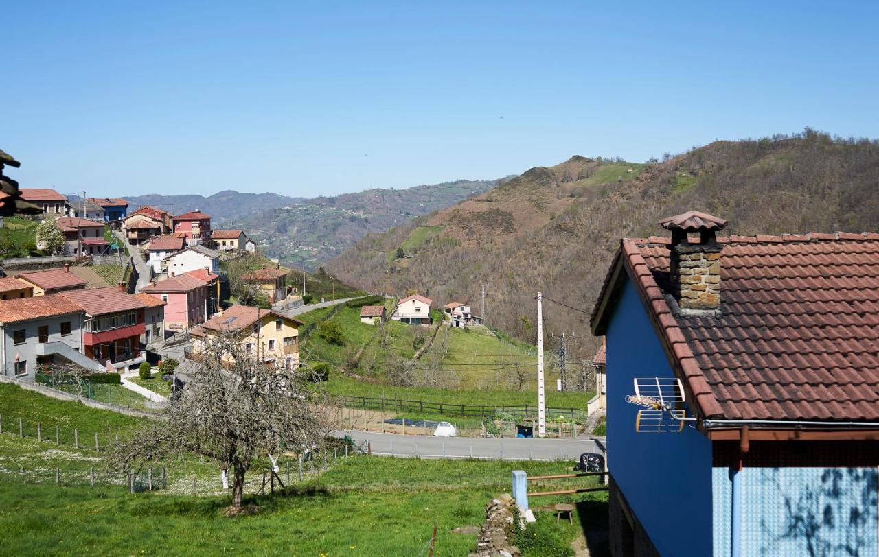 La Escanda La Rebollada Bagian luar foto